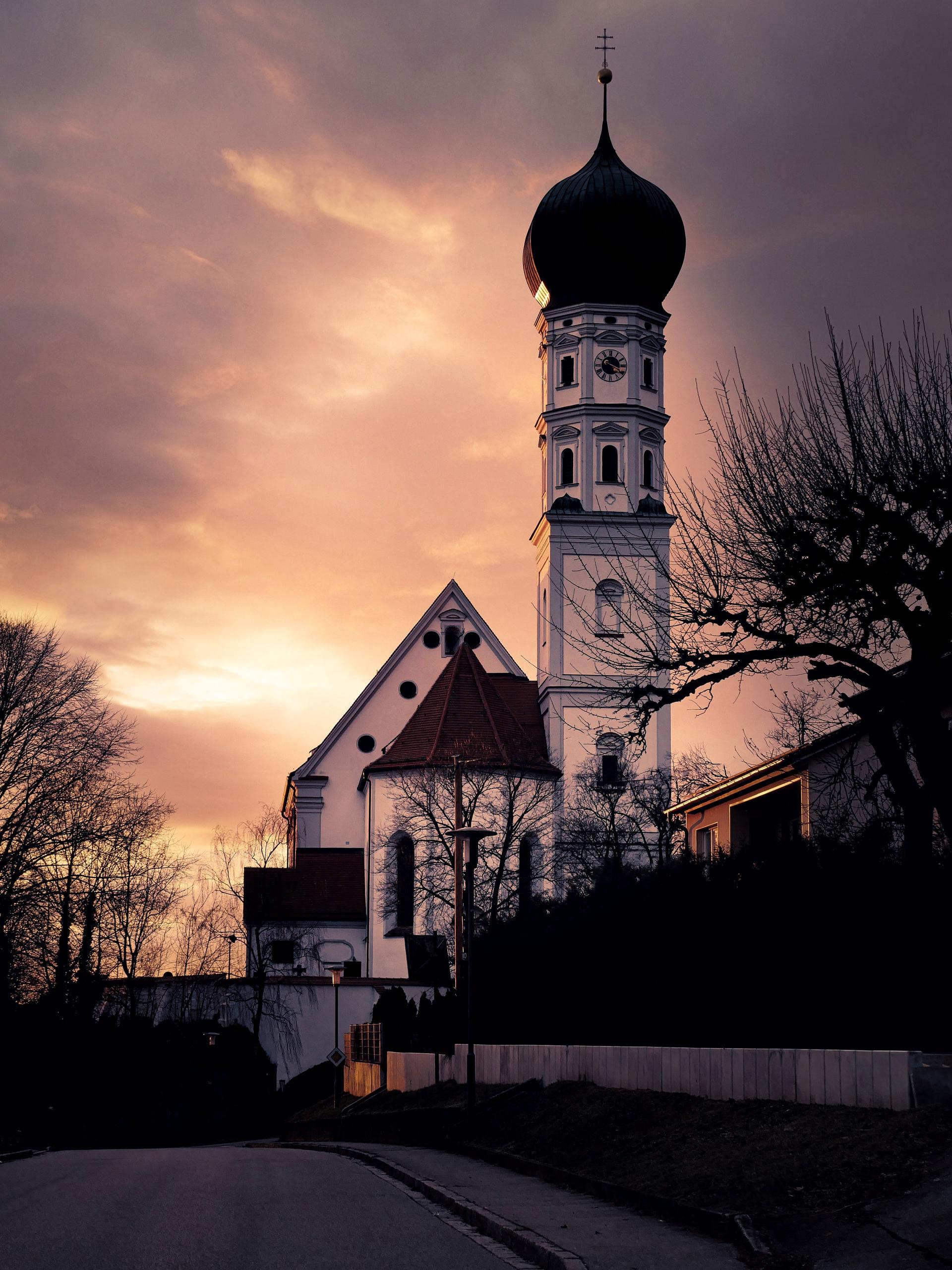 Kirchengebäude — Gemeinde-Website von LittleWeb Factory